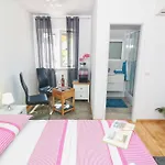 Esma 4*