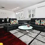 Esma 4*