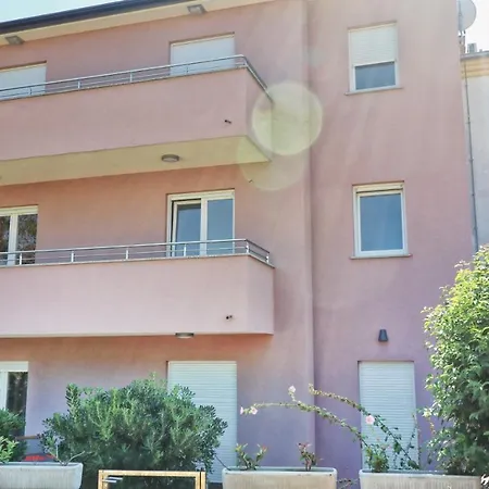 Gostinjska kuća Esma 4*