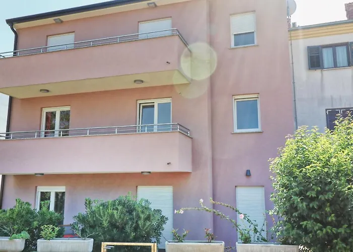 Gostinjska kuća Esma 4*