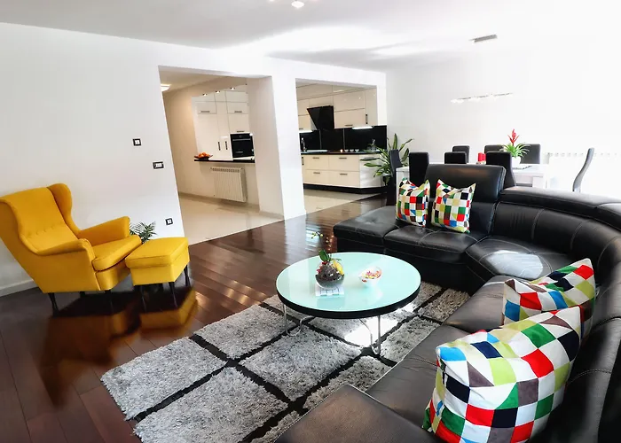 Gostinjska kuća Esma 4*